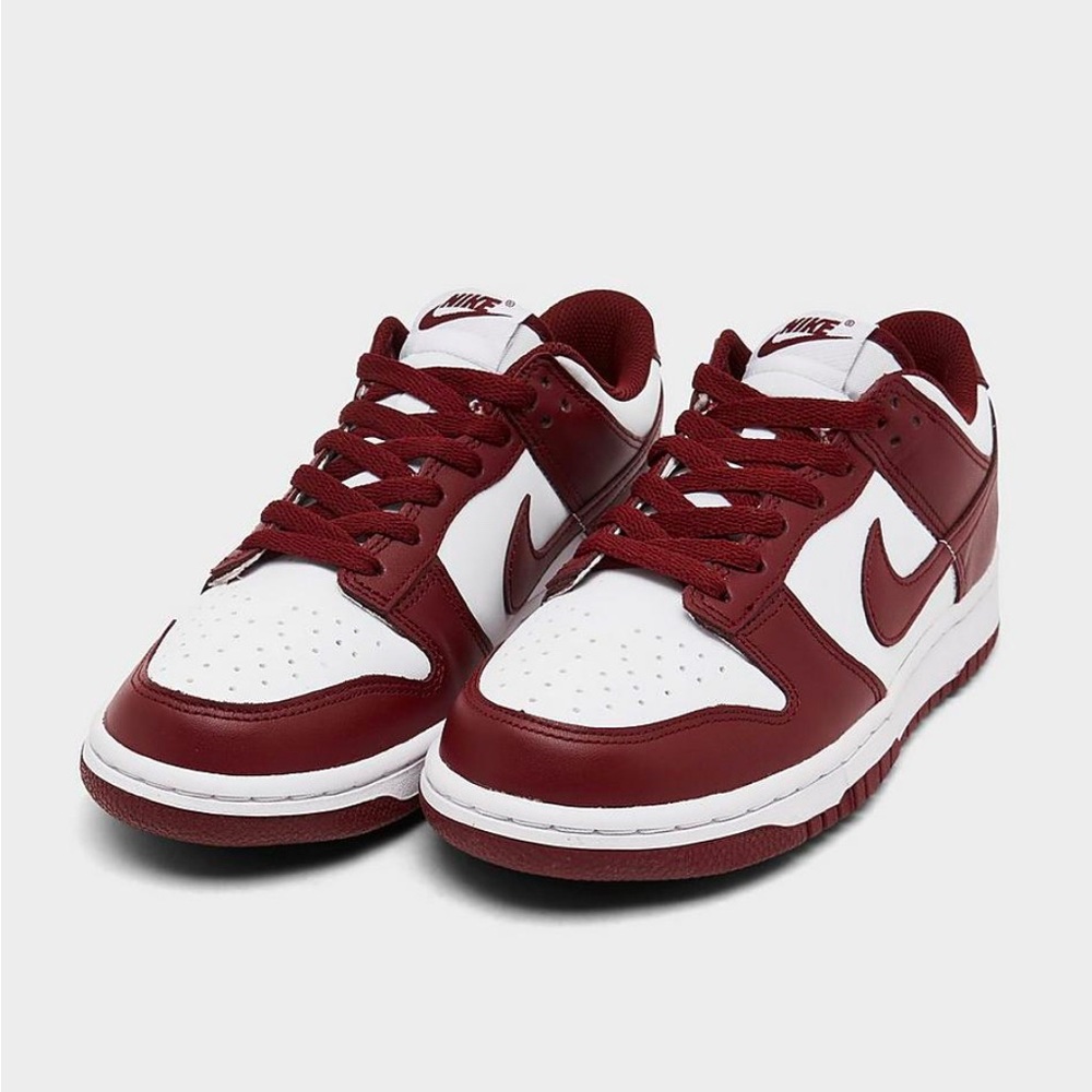 Nike Dunks: redwood/gym red/white